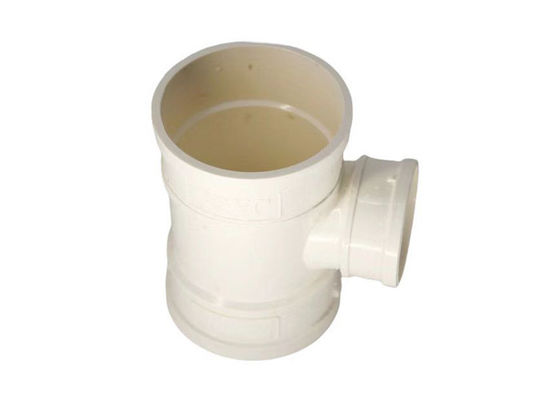 40 Pvc أدوات أنابيب الضغط Tee كلوريد البوليفينيل للتصرف
